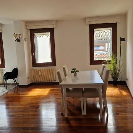 Centro Storico דירה טרוויסו